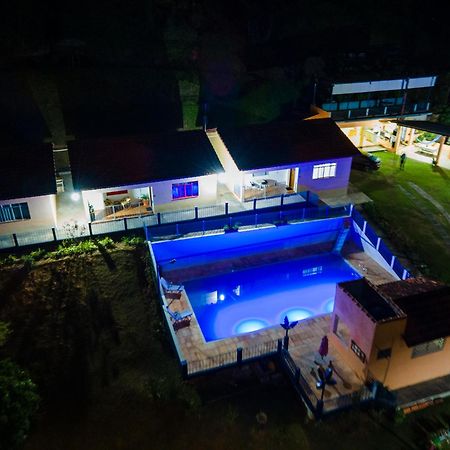 Pousada Na Regiao De Extrema A 1 Hora De Sp Buitenkant foto