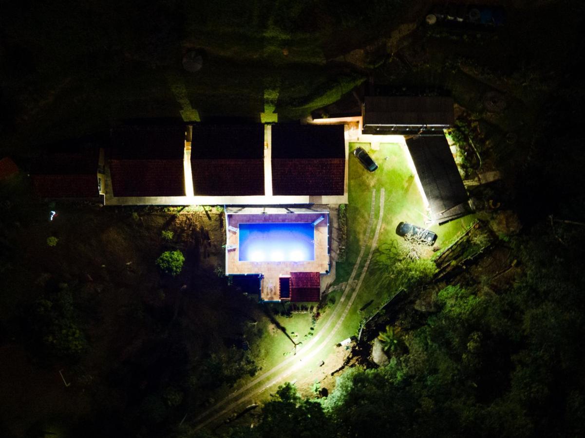 Pousada Na Regiao De Extrema A 1 Hora De Sp Buitenkant foto
